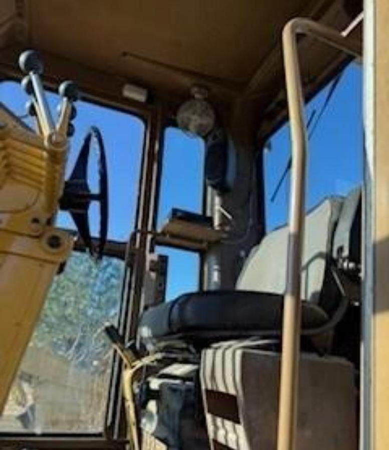 Used 1995 CATERPILLAR 140G