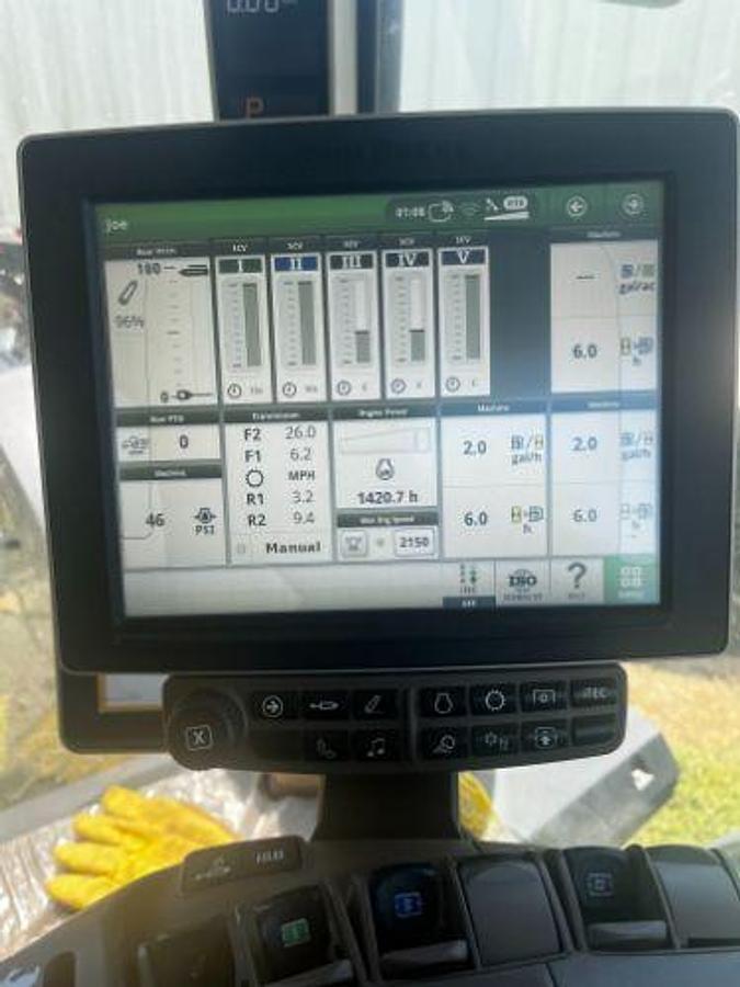 Used 2014 JOHN DEERE 8270R