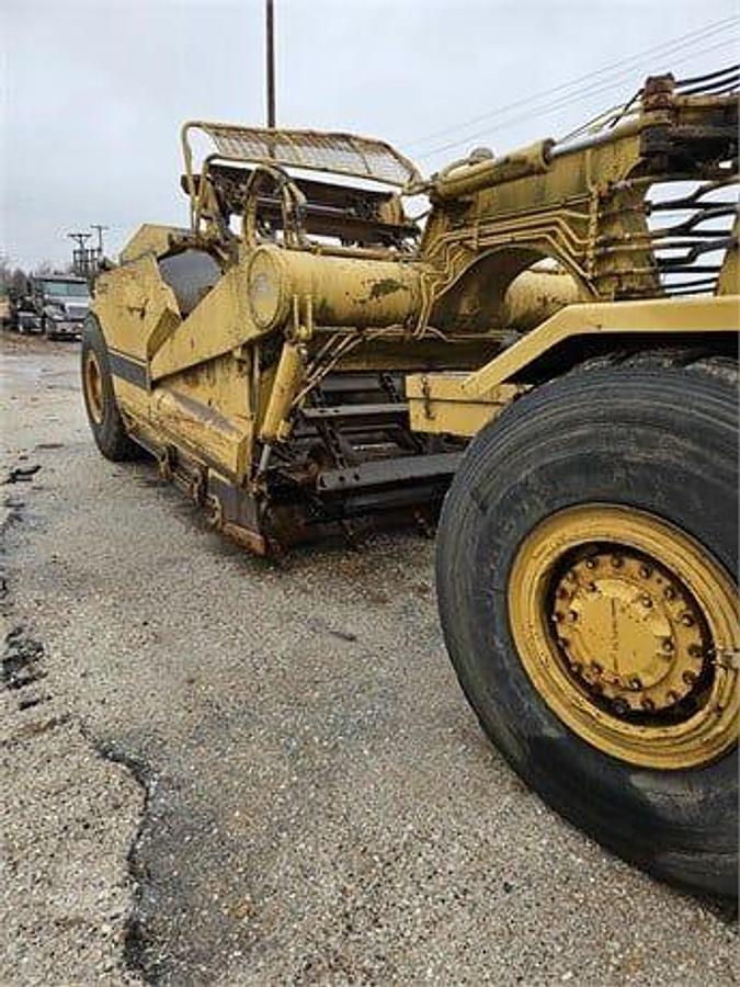 Used 1986 CATERPILLAR 613C