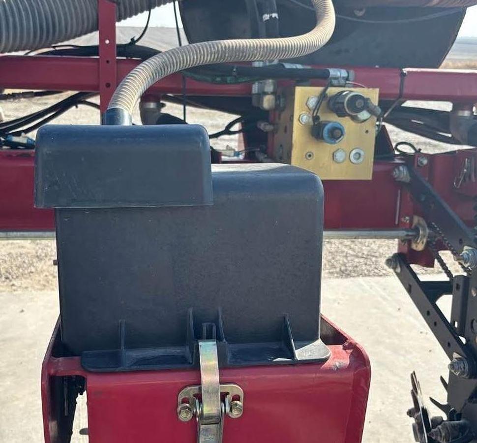 Used 2008 CASE IH 1250 Planter