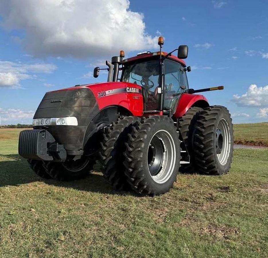 Used 2011 CASE IH MAGNUM 340 Tractor