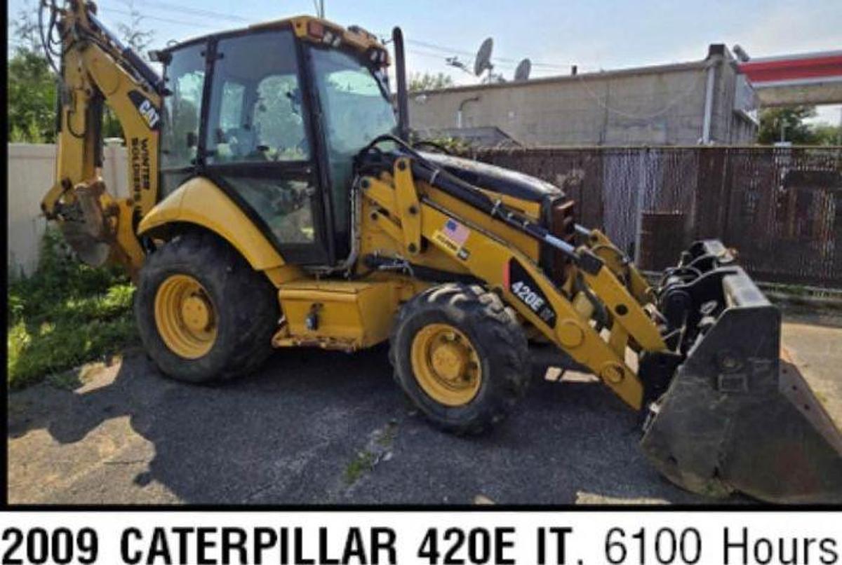 Used 2009 CATERPILLAR 420E IT