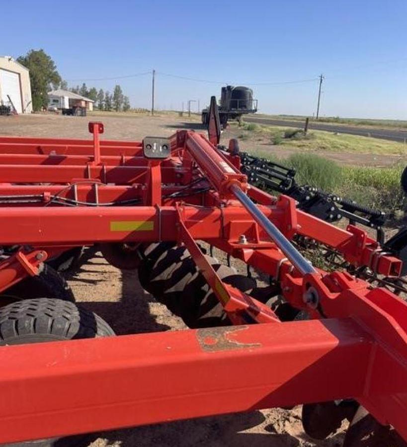 Used 2022 Kuhn Krause 8215-31W Tractor