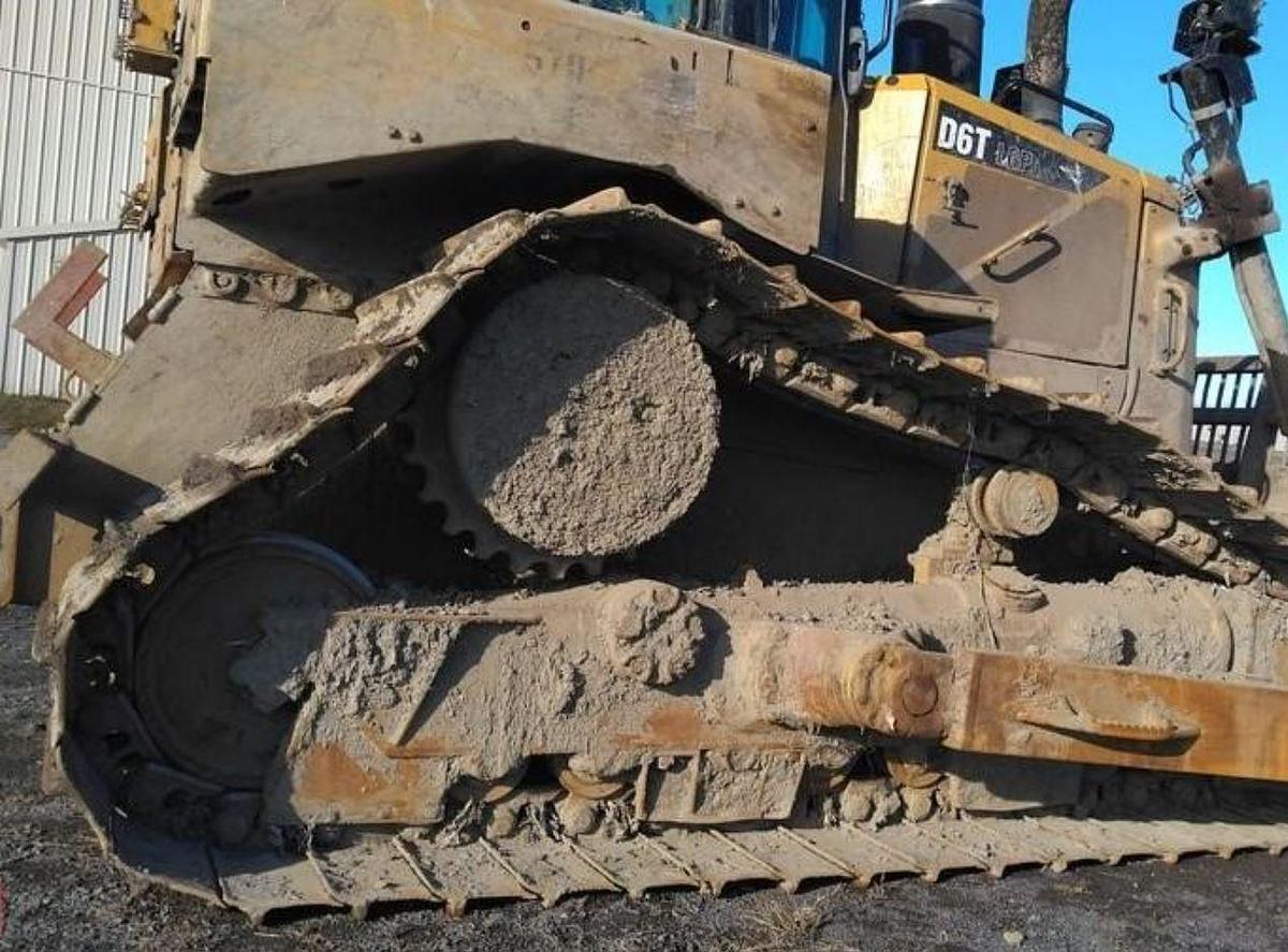 Used 2017 Cat D6T Dozer