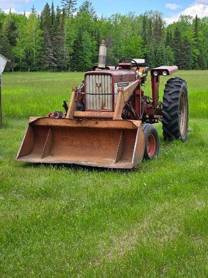 Used 1958 INTERNATIONAL 656 Classic Tractor