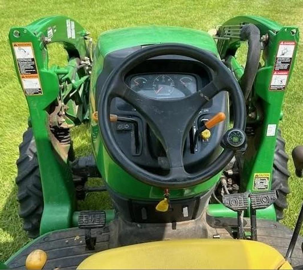 Used John Deere 4120