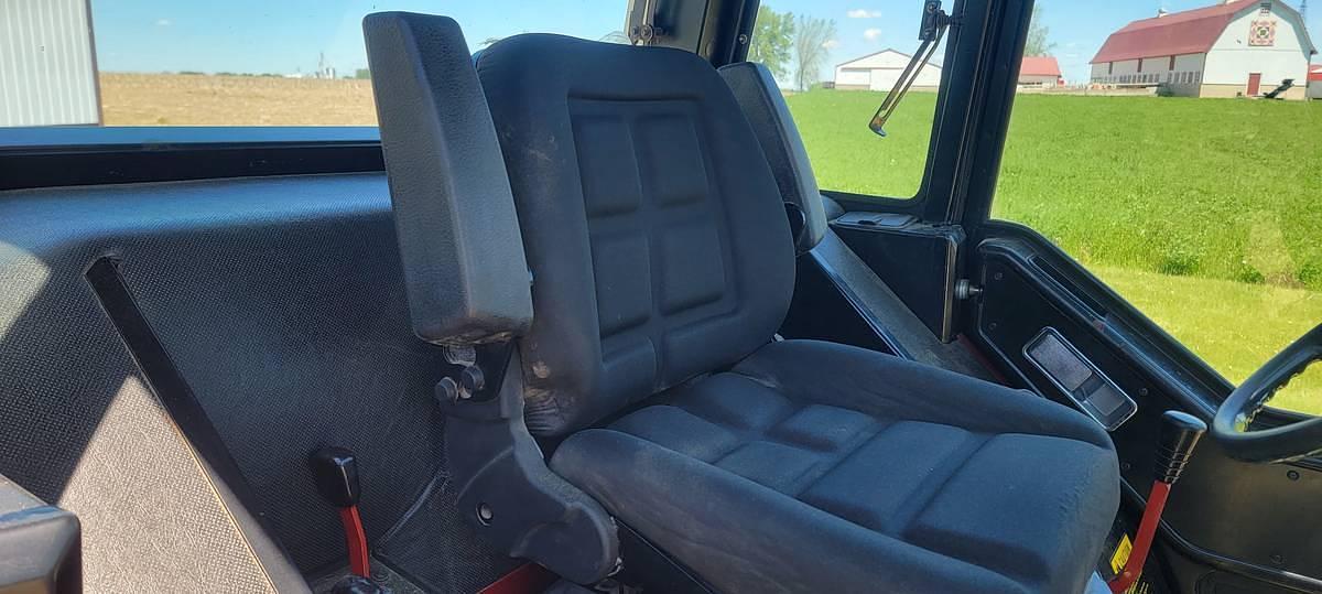 Used 1976 International 1586 Tractor