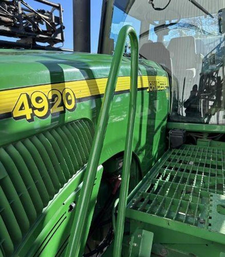 Used 2006 John Deere 4920