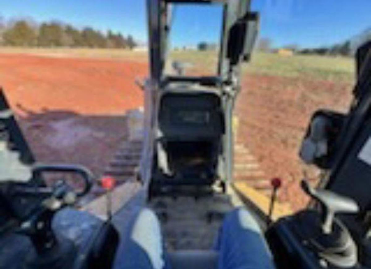 Used 2016 Deere 700K