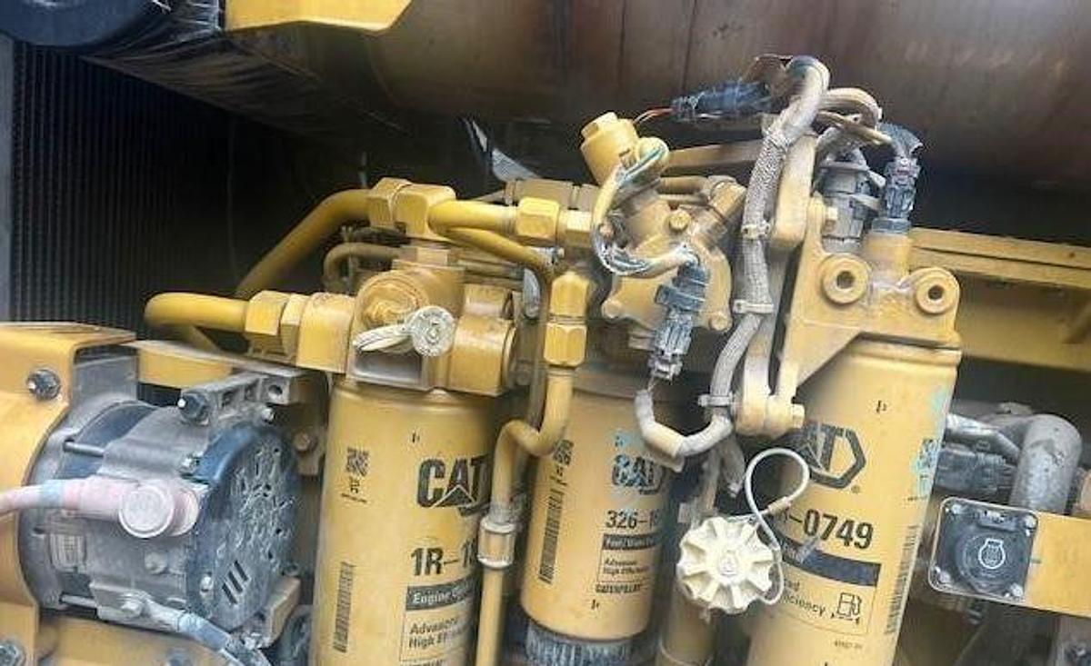 Used 2018 CATERPILLAR D8T