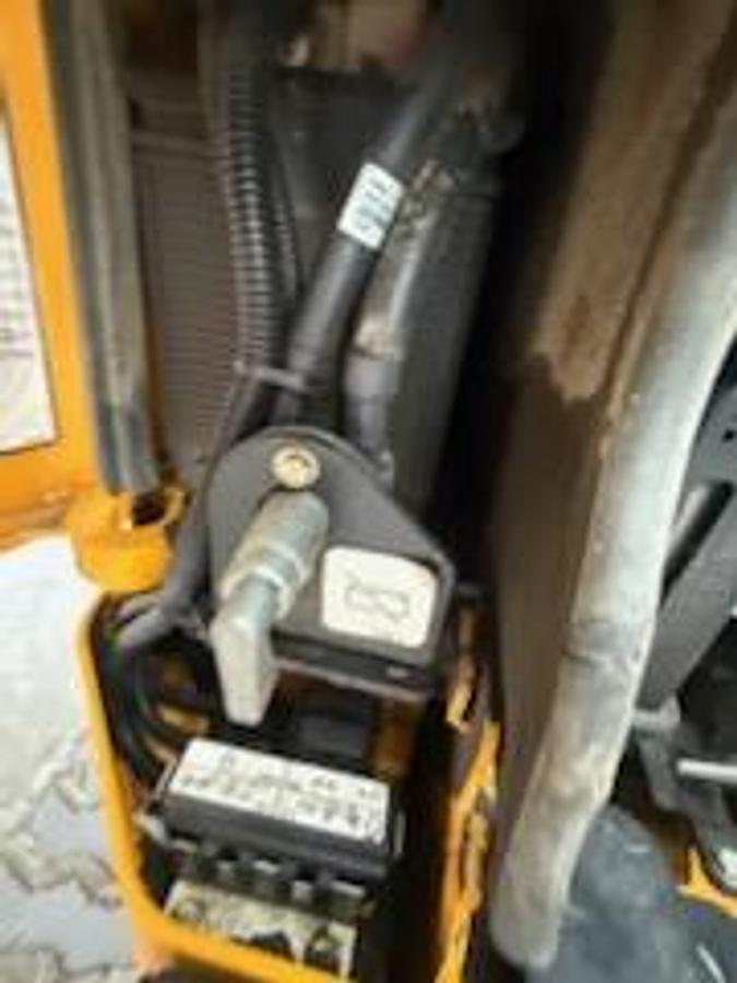 Used 2022 JCB 270T Compact Track Loader