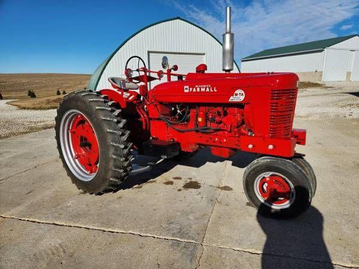Used Used Farmall Super MTA Tractor