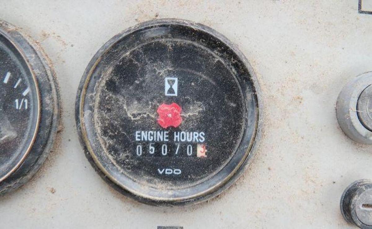 Used 2004 JOHN DEERE 755C