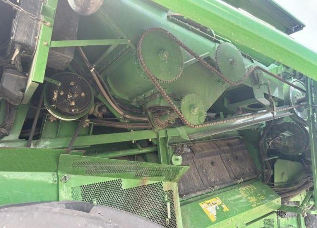 Used 2006 JOHN DEERE 9760 STS