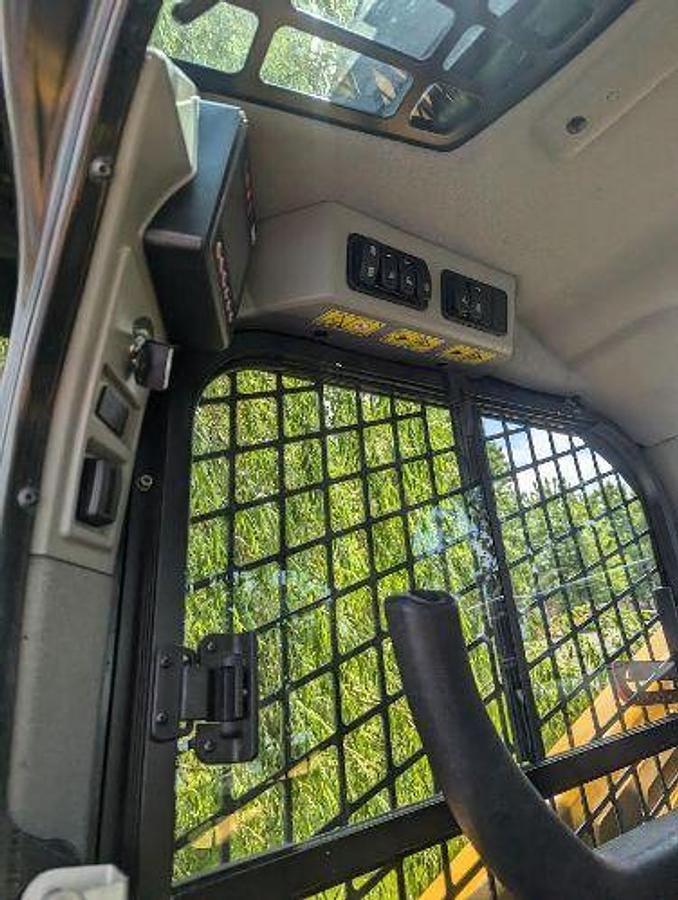 Used 2022 CATERPILLAR 299 D3 XE