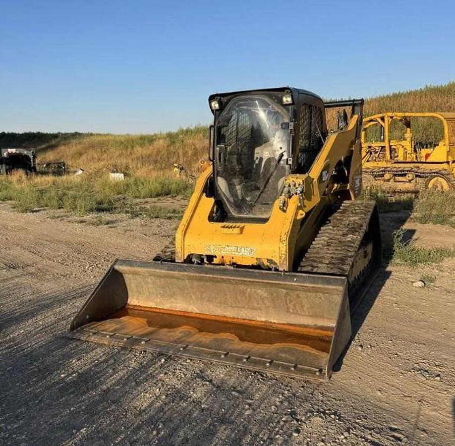Used 2012 Caterpillar 299D Compact Track Loader