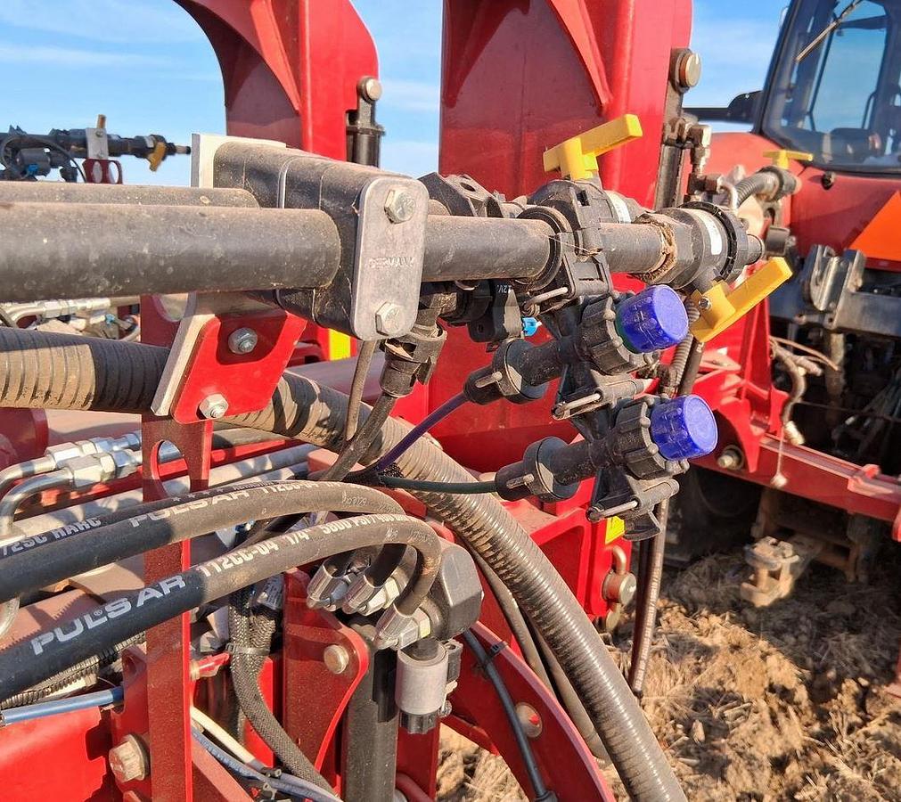 Used 2023 CASE IH 2150 Planter
