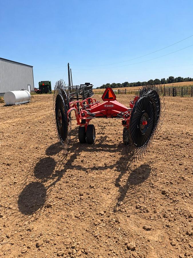 Used Kuhn 12 Wheel Hay Rake — 2 Extra Wheels