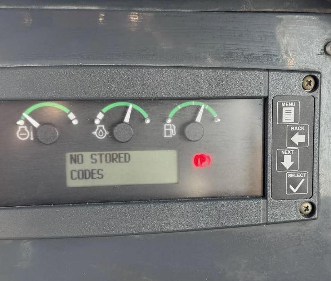 Used 2011 DEERE 700J LGP Crawler Dozer