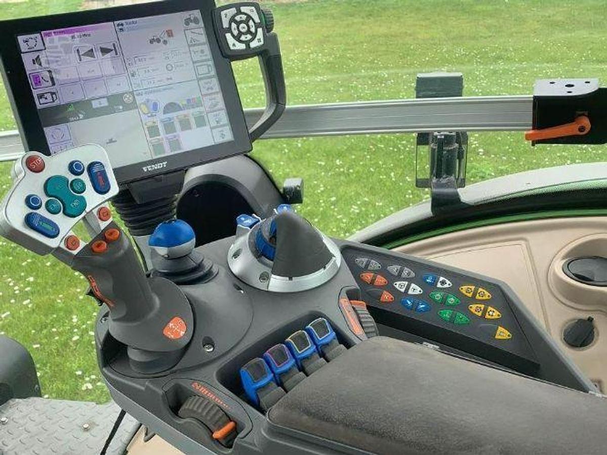 Used 2021 Fendt 1046 Vario