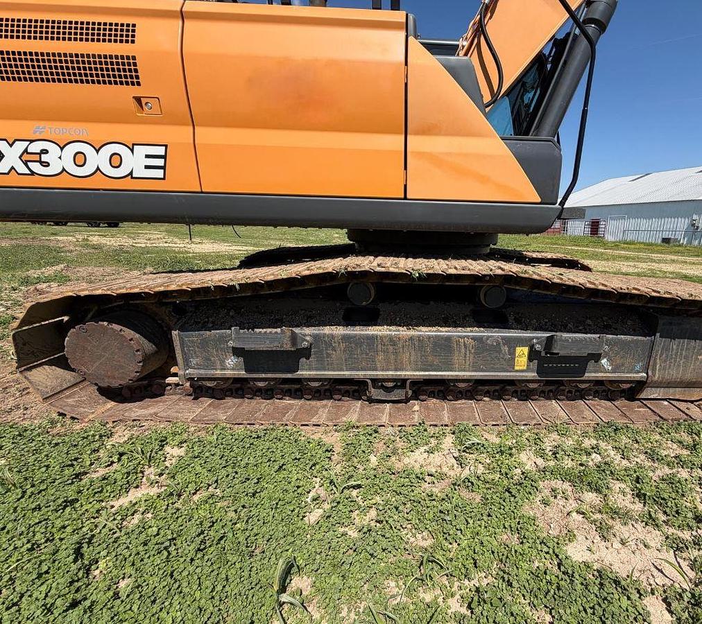 Used 2022 CASE CX300E