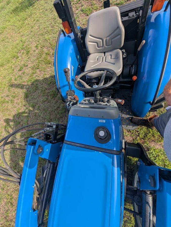 Used 2019 New Holland Workmaster 70 MFWD Tractor