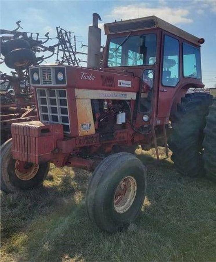 Used 1974 INTERNATIONAL 1066