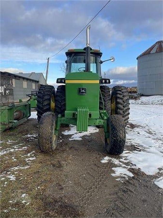 Used 1979 JOHN DEERE 4640