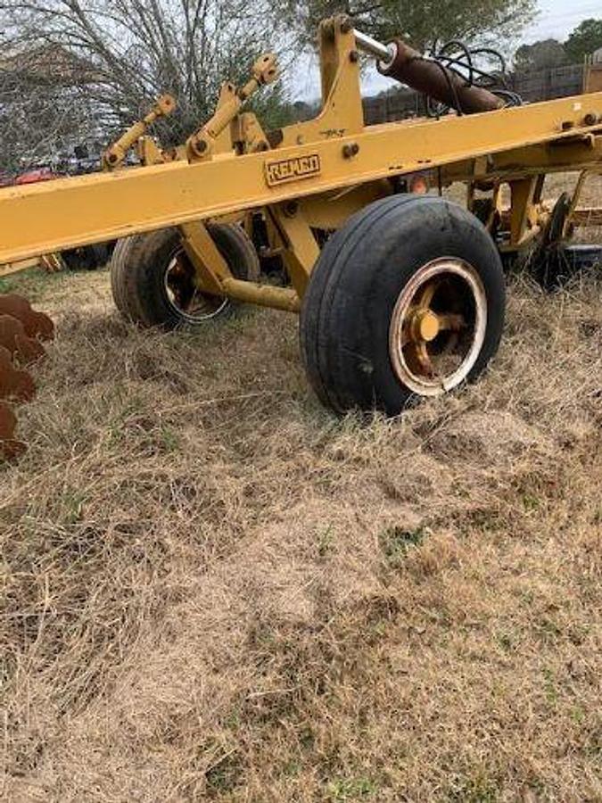 Used 2005 Remco MCW1636 Disc Plow