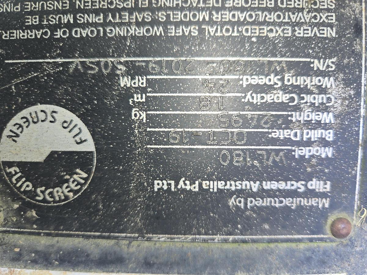 Used 2022 Flip Screen WL180