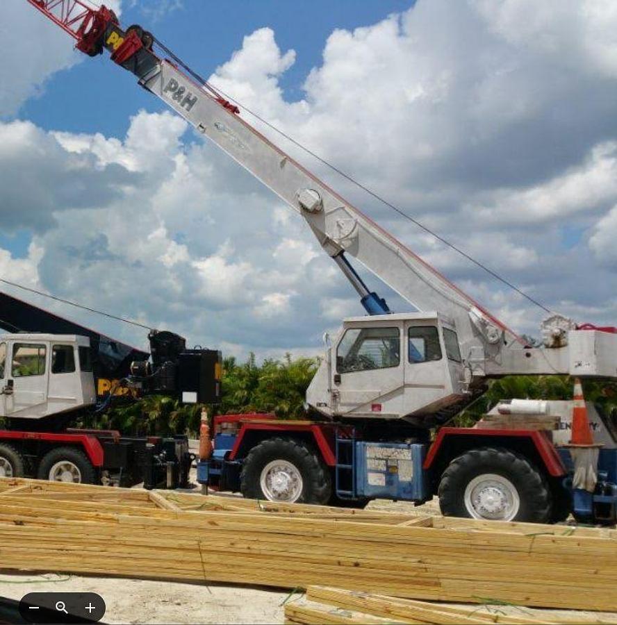 Used 1989 PH Century 122