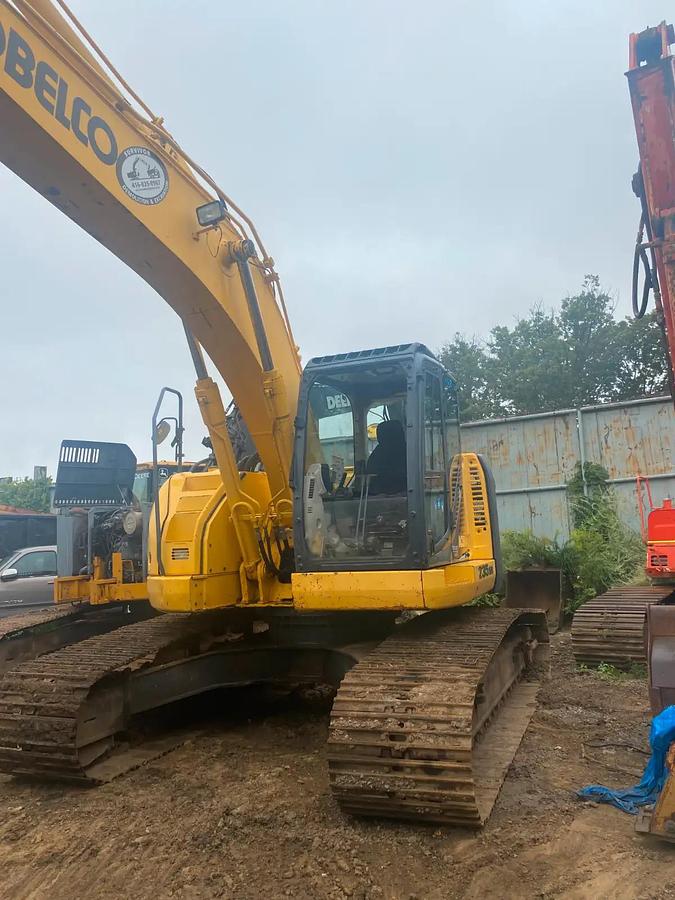 Used 2011 Cobelco 235 SR Excavator