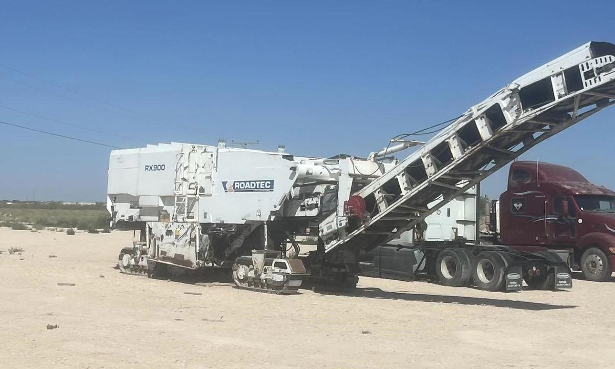 Used 2010 Roadtec RX900 Cold Planer • Road Milling Machine • 10,200 Hours