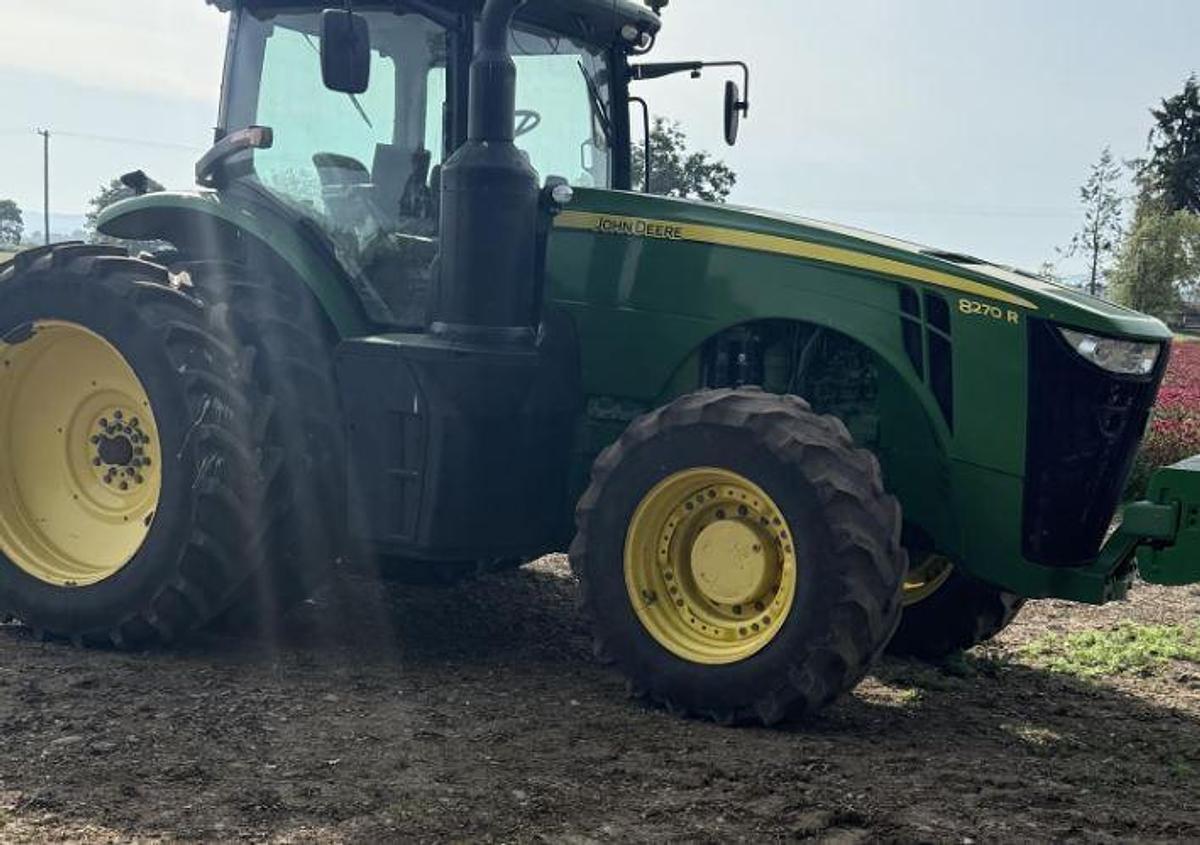 Used 2015 John Deere 8270R
