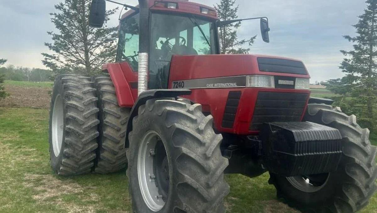 Used 1995 Case IH 7240