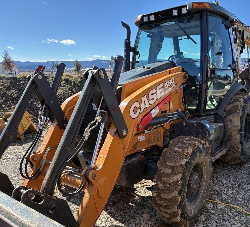 Used 2022 Case 580SN WT