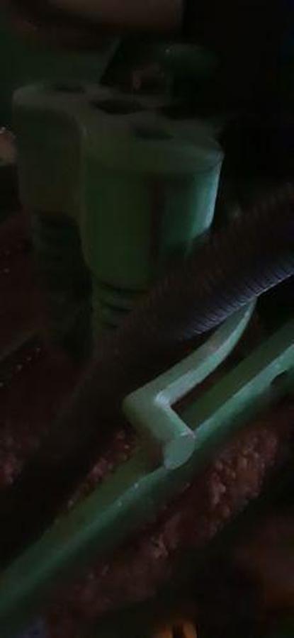 Used 1996 JOHN DEERE Planter Fertilizer