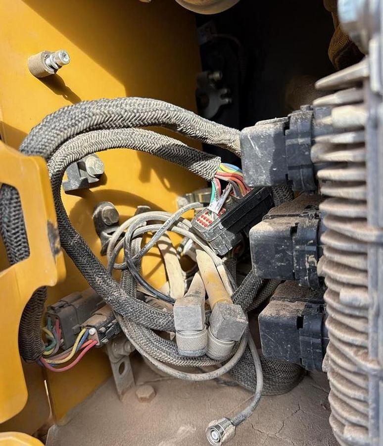 Used 2019 DEERE 650K XLT Crawler Dozer