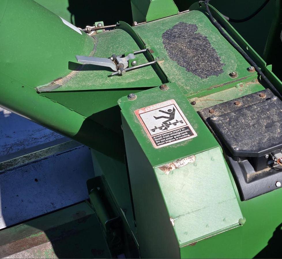 Used 2005 John Deere 9560 STS