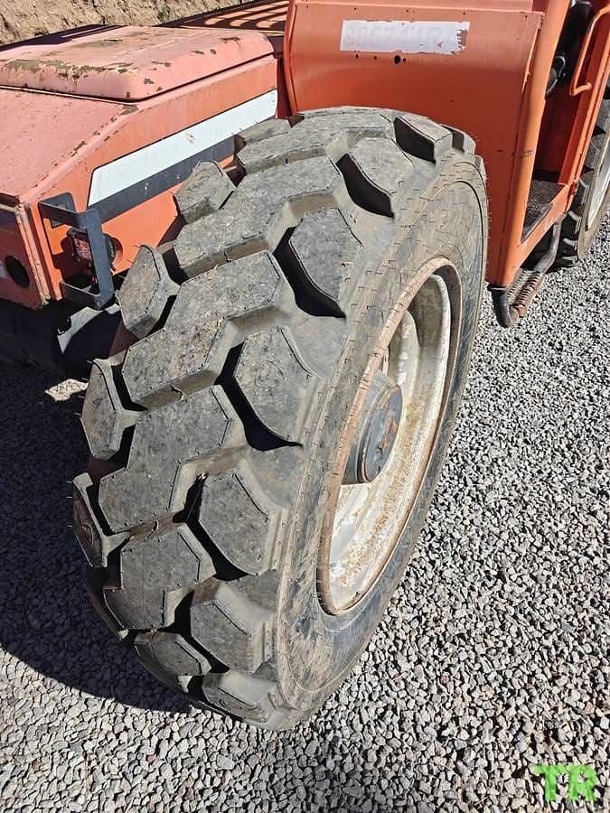 Used 2011 JLG SkyTrak 8042 Telehandler • Cummins Turbo Diesel • 4WD • 5,870 Hours
