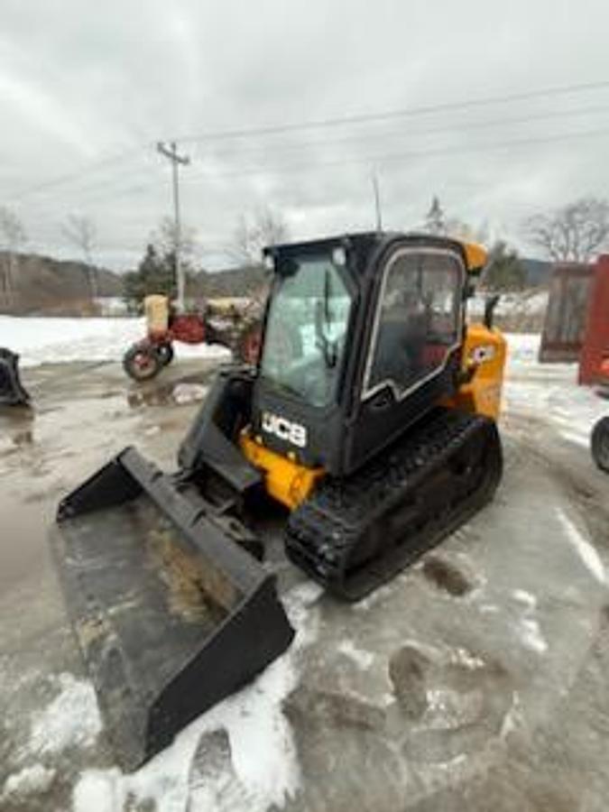 Used 2022 JCB 270T Compact Track Loader