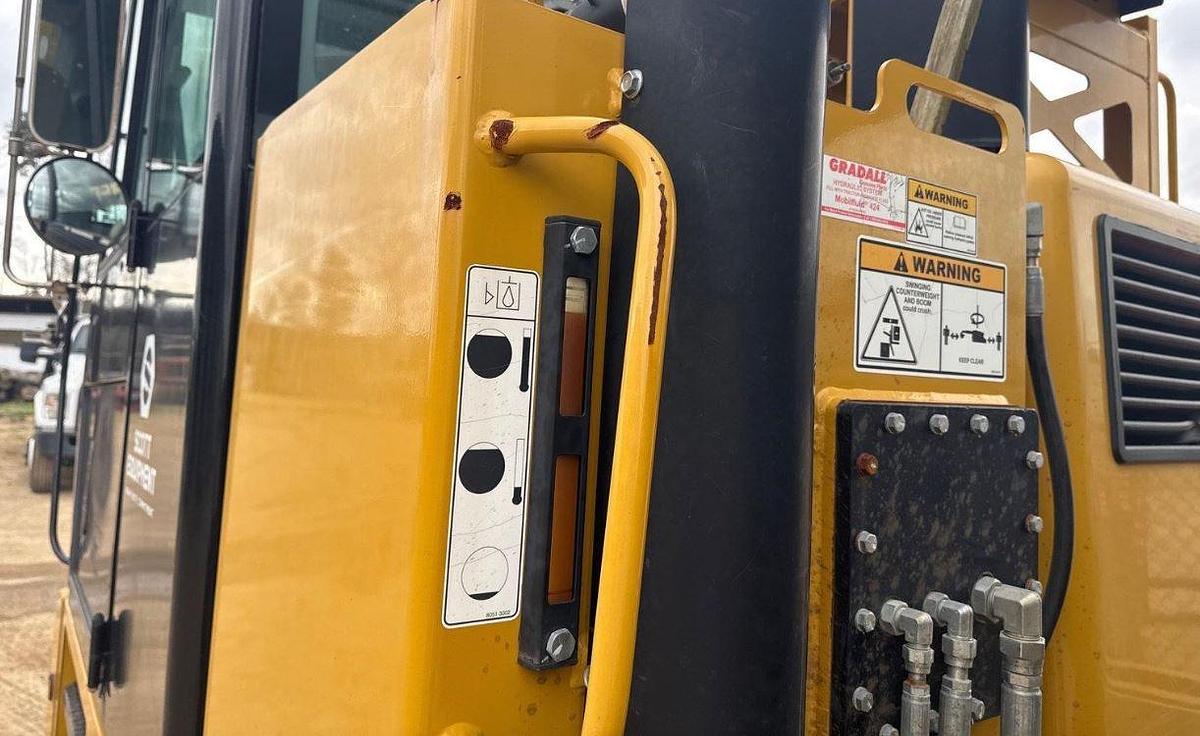 Used 2016 Gradall XL3100 LV