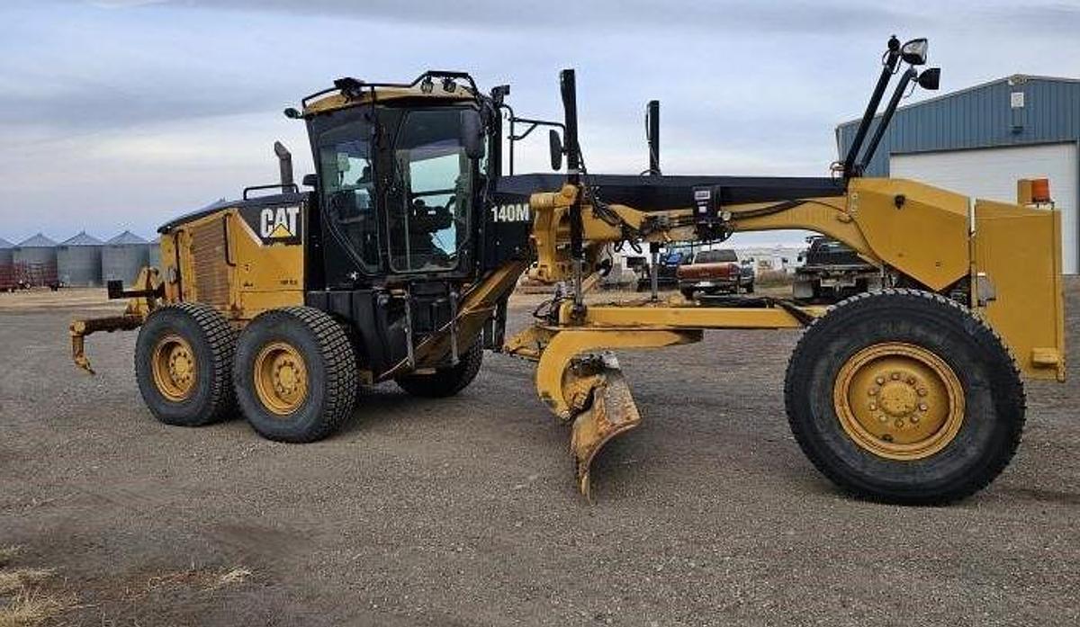 Used 2008 CATERPILLAR 140M Motor Grader