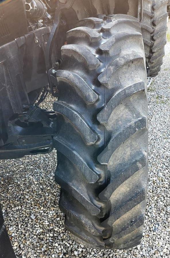 Used 2013 CASE IH MAGNUM 235 Tractor