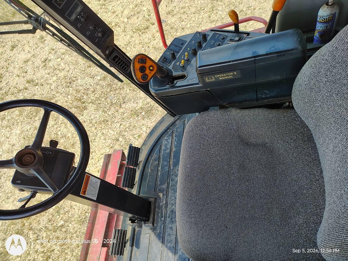 Used 1999 Case 2388H Combine