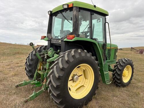 Used 2018 John Deere 6200 Tractor