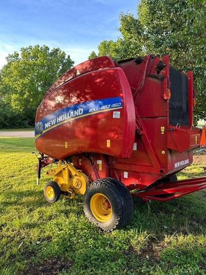 Used 2020 New Holland 460 Round Baler