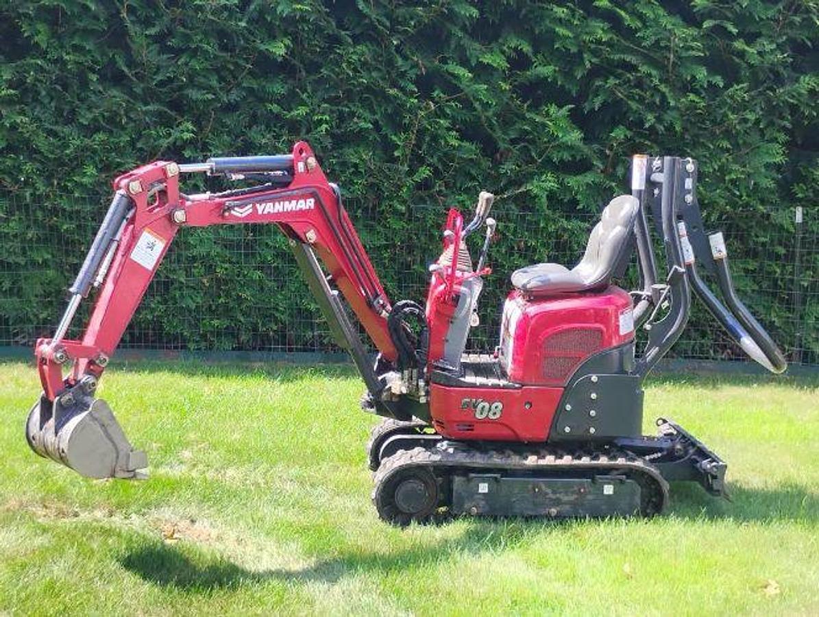 Used 2022 Yanmar SV-08-1D