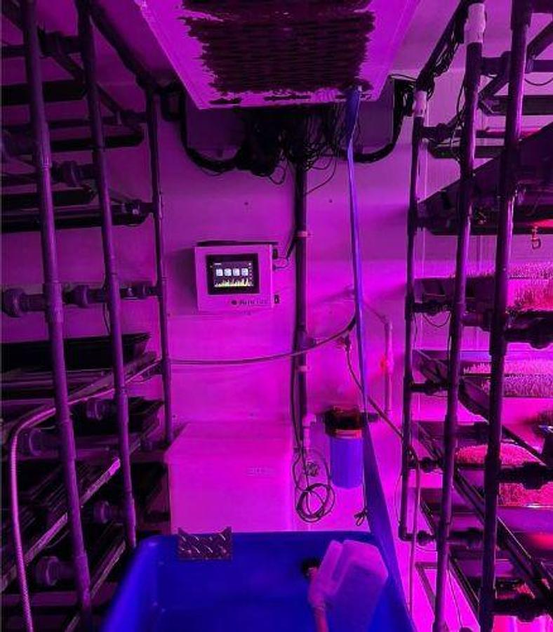 Used Hydroponic Container Growtech System