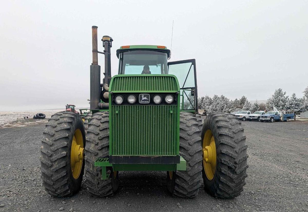 Used 1995 John DEERE 8770